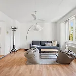 아파트 Homey Comfort In Oerlikon