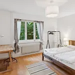 Homey Comfort In Oerlikon * 취리히