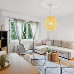 Homey Comfort In Oerlikon