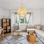 Homey Comfort In Oerlikon Lejlighed Zürich
