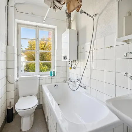 Homey Comfort In Oerlikon *