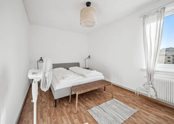 Homey Comfort In Oerlikon