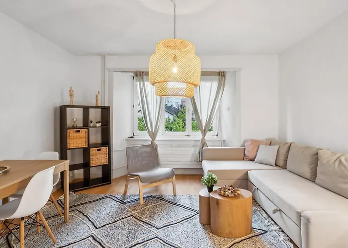 Homey Comfort In Oerlikon Apartamento Zúrich