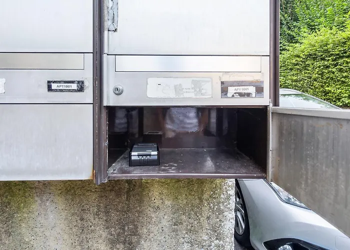 Lägenhet Homey Comfort In Oerlikon Zürich